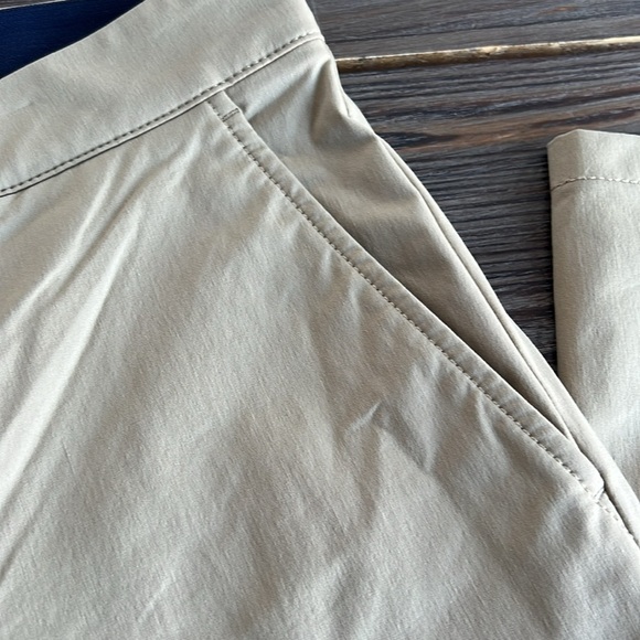 J.CREW   SIZE W 32 L 34  COLOR  CREM - Picture 6 of 10